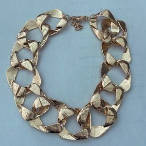 Brand New Never worn Zara link necklace